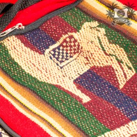sumka-bolshaya-iz-tkani-s-etnicheskim-risunkom-krasnaya-3